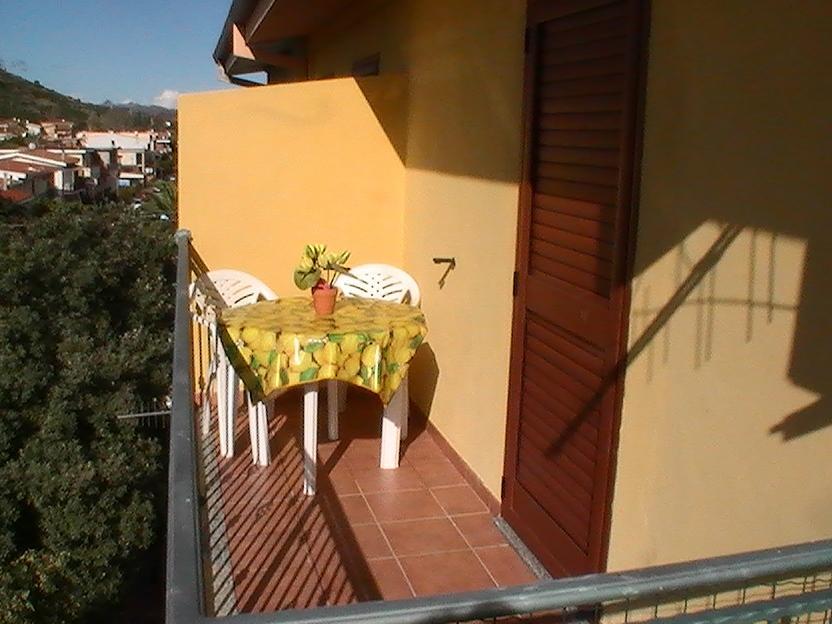 Appartamenti Marilu La Caletta Kültér fotó